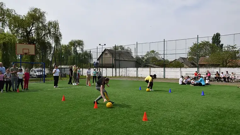 A Kárpátaljai Magyar Nagycsaládosok Egyesülete (KMNE) fontosnak tartja, hogy ebben a nehéz helyzetben is biztosítson közösségi alkalmakat. Fotó: Kovács Erzsébet