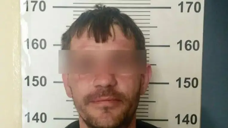 Őrizetben: Fényes nappal rabolt ki egy fényképészt Técsőn