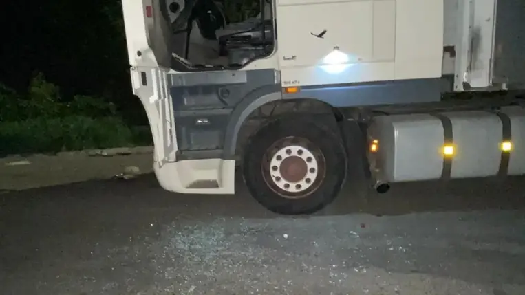 Határátkelő közelében verekedtek össze a kamionsofőrök