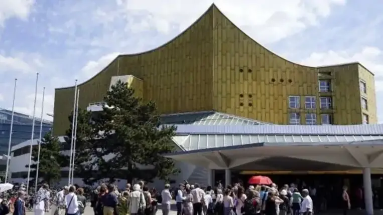 Menekült ukrán zenészekből alakult zenekar lép fel Berlinben