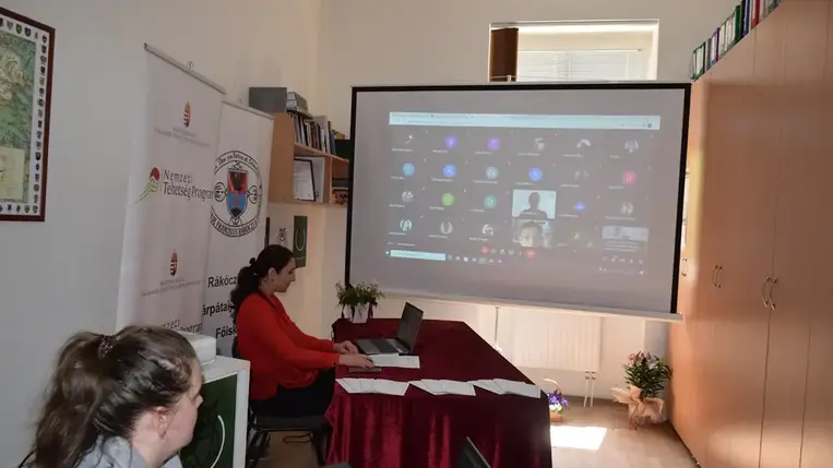 Tudományos vitadélután a Rákóczi-főiskolán