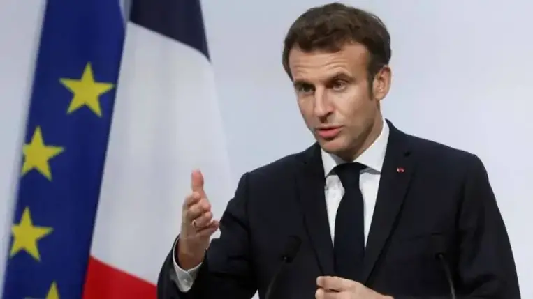 Macron már élelmiszer-utalványok bevezetését tervezi