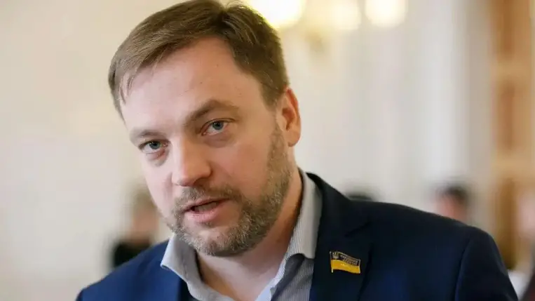 Monasztirszkij: Ukrajnában több száz elítélt kapott kegyelmet, akik beállnak a fegyveres erők soraiba
