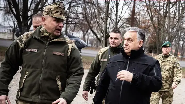 Orbán Viktor szemléje a magyar-ukrán határnál