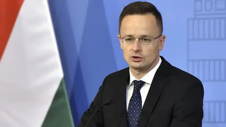 Szijjártó: a visegrádi országok békét szeretnének 