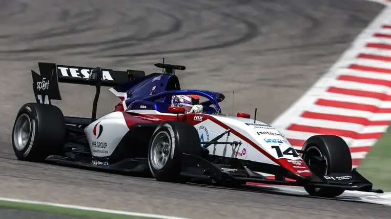 Bahreinben rajtol a Formula-3-as idény Tóth Lászlóval a mezőnyben