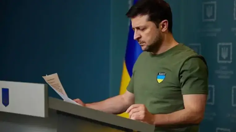 Sajtó: Egy hét alatt háromszor próbálták megölni Zelenszkijt 