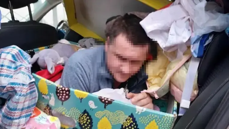 Baby boxban akarta elhagyni Ukrajnát egy katonaköteles férfi