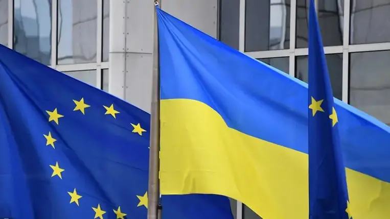 Az EU pénzügyi támogatást és vissza nem térítendő támogatást folyósít Ukrajnának