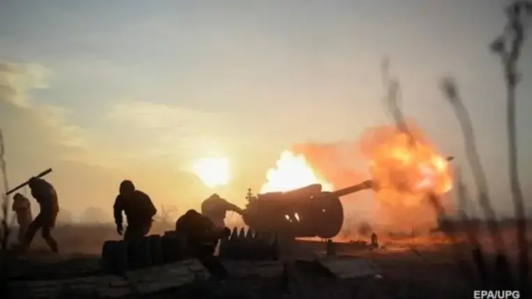 Az ukrán elnök aláírta azt a törvényt, amely március 26-tól 30 nappal meghosszabbítja a hadiállapotot Ukrajnában.