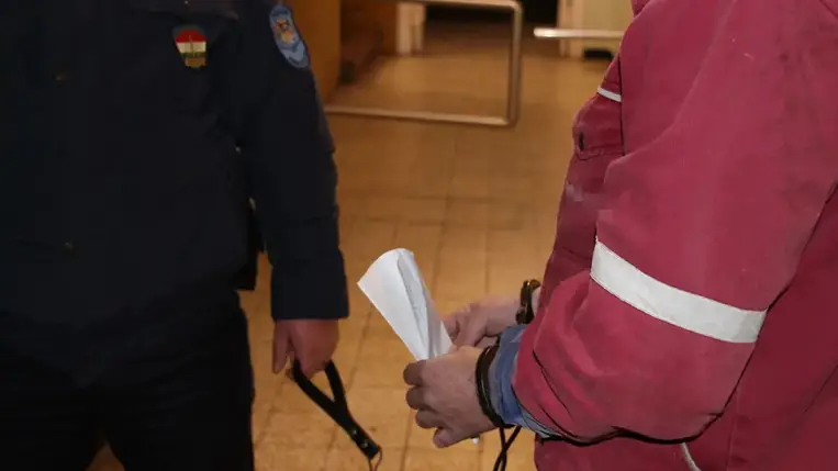 Lezárt ügy: adománygyűjtő pontba tört be