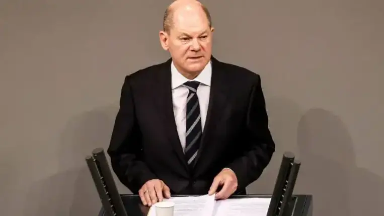 Scholz írásbeli tájékoztatást kért Putyintól a gázszállítások elszámolásának változásáról