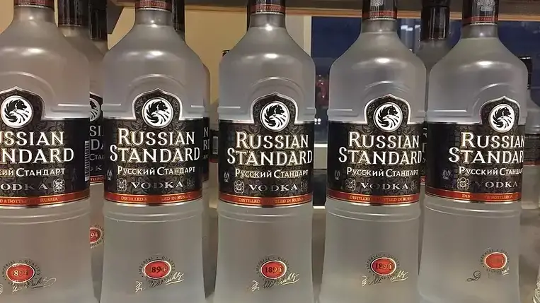 Újabb szankciókkal sújtják az orosz vodkát