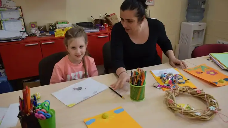 Kézműves foglalkozás a Start Nyelvközpontban