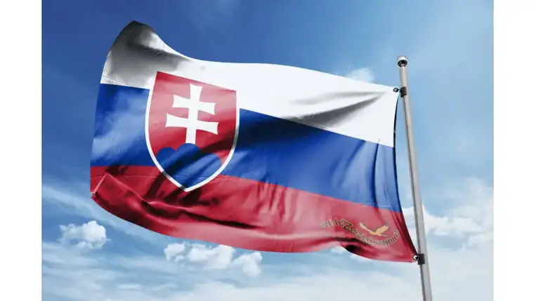 Szlovákia kiutasít három orosz diplomatát