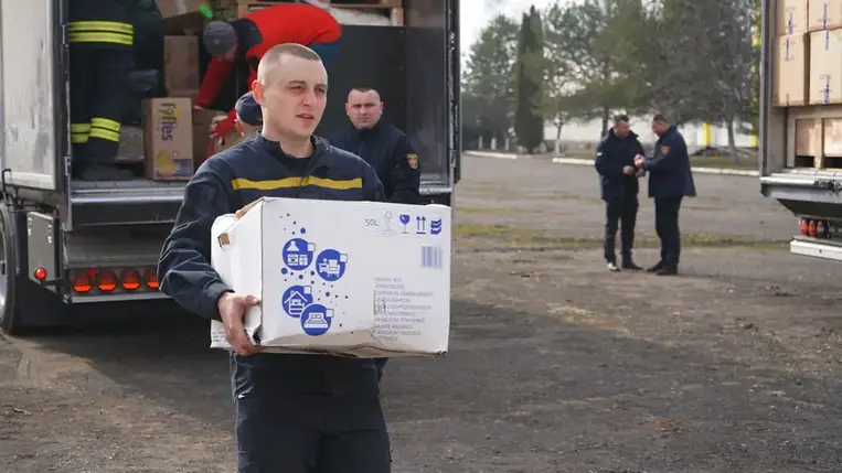 Három kamion tűzoltófelszerelést kapott Kárpátalja