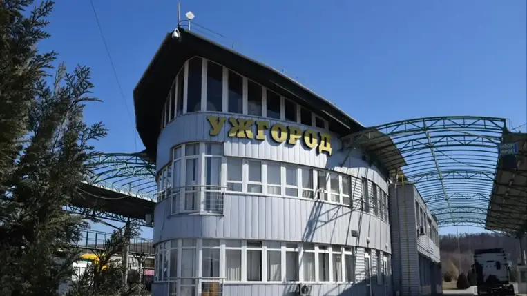 Öt katonaköteles próbált meg átjutni Szlovákiába