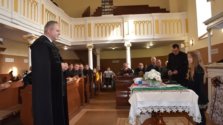 Lelkészbeiktatás Badalóban. Fotó: Kovács Erzsébet