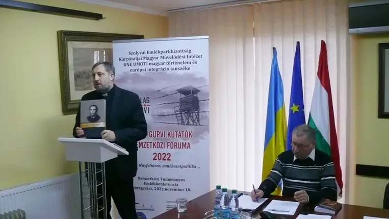 A GULAG-GUPVI-kutatók beregszászi konferenciáján. Fotó: Kovács Elemér