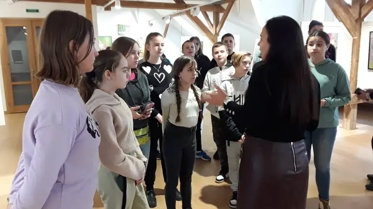 Tanulmányi osztálykiránduláson a beregszentmiklósi várkastélyban és a munkácsi Munkácsy Mihály Magyar Házban.