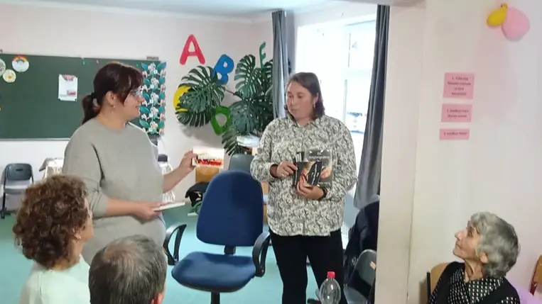Idősek csendesdélutánja a Glória Ifjúsági Központban