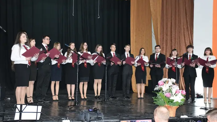 A Nagyberegi Református Líceum szalagavató ünnepségén. Fotó: Kovács Elemér