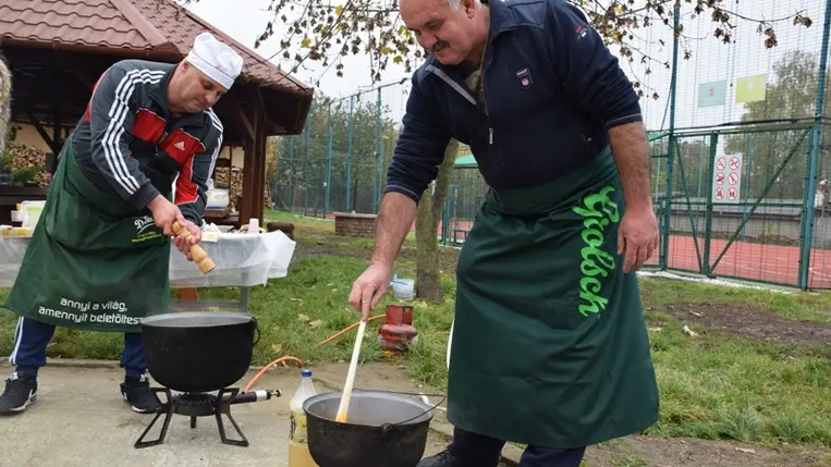 Plébániai főzőverseny Beregszászon. Fotó: Kovács Elemér