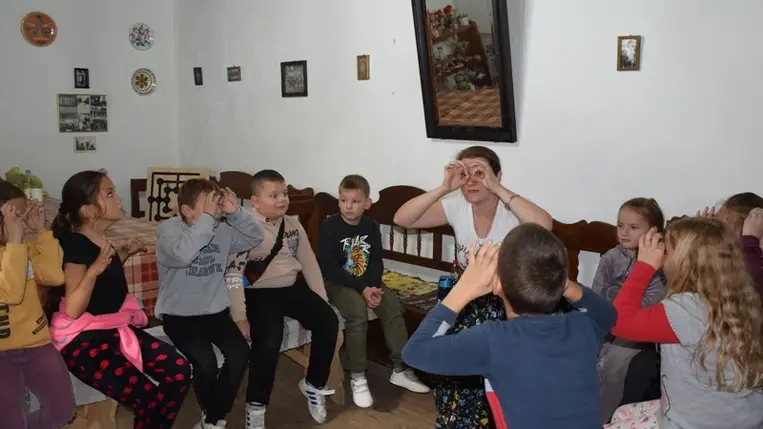 Kézművesfoglalkozás a Nagyberegi Tájházban. (Fotó: Kovács Erzsébet)
