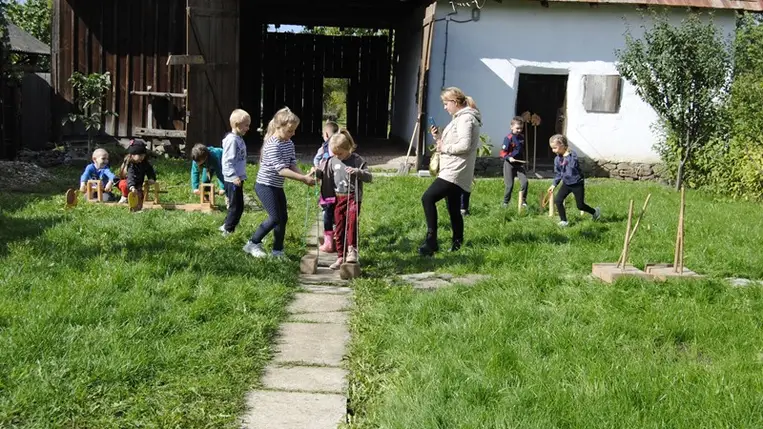 Évadnyitó szüreti foglalkozás a Nagyberegi Tájházban. (Fotó: Kovács Erzsébet)