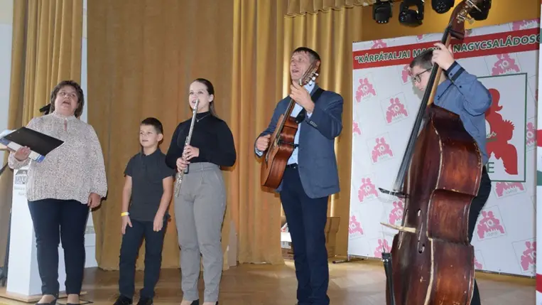 Tízéves a Kárpátaljai Magyar Nagycsaládosok Egyesülete