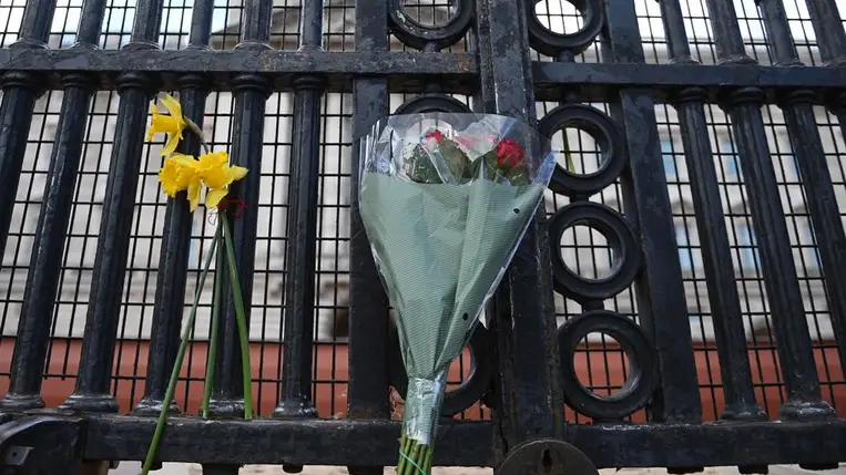 Nemzeti gyász kezdődött az Egyesült Királyságban