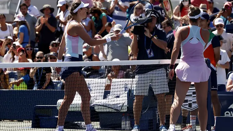  (Borítókép: Marta Kostyuk [j] és Viktoria Azarenka [b] a US Openen. Fotó: Sarah Stier / Getty Images)  