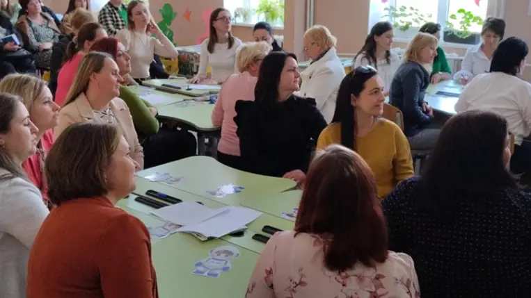 Mesterkurzus elemi iskolai tanároknak: A kritikai gondolkodás fejlesztése általános iskolában