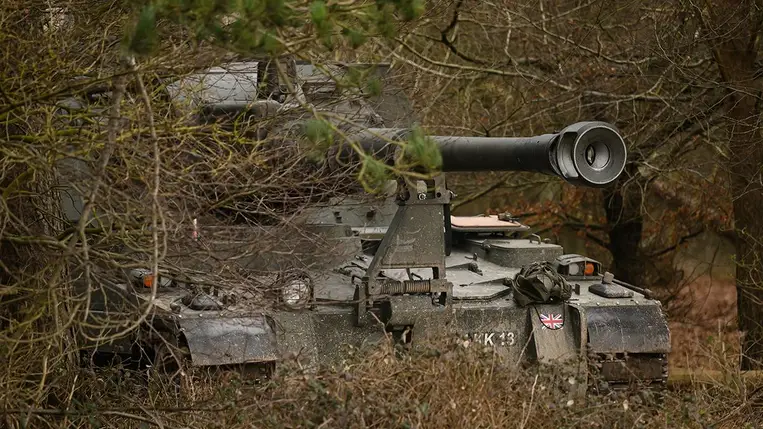 Svédország és Nagy-Britannia egyezteti tüzérségi rendszerek Ukrajnának történő szállítását