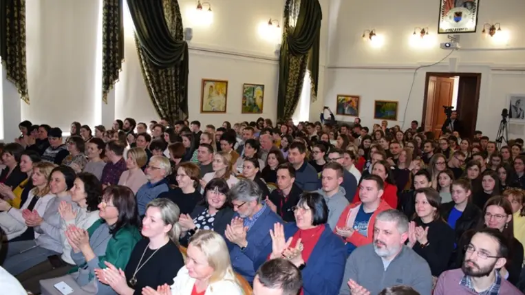 A Magyar Tudományos Akadémia (MTA) 2022 májusában sorra kerülő közgyűlésén Csernicskó Istvánt az MTA külső tagjává választották.