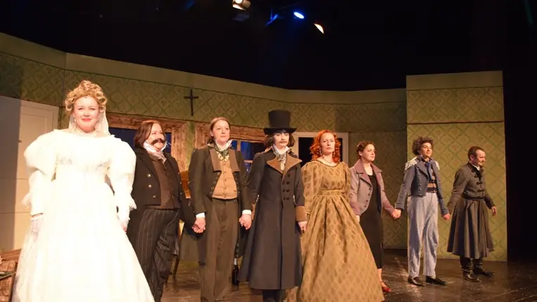 Háztűznéző a beregszászi magyar színházban. (Fotó: Kárpátinfo/Kovács Erzsébet)