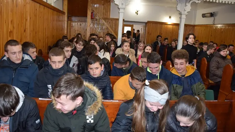 KRISZ ifjúsági csendesdélután Beregardóban. (Fotó: Kárpátinfo/Kovács Erzsébet)