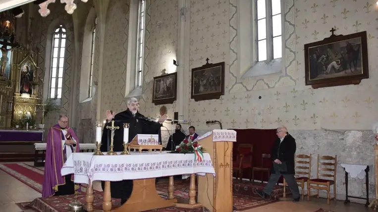 Március 15.: ünnepség Beregszászon. (Fotó: Kárpátinfo/Kovács Elemér)