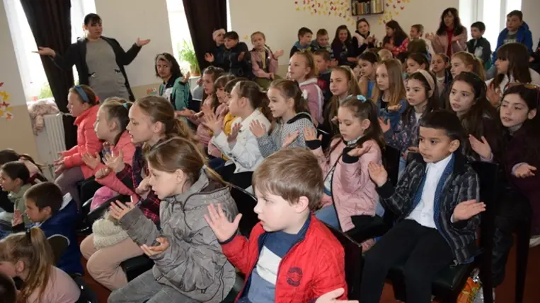 Hittanosok találkozója Mezőváriban. Fotó: Kárpátinfo/Kovács Erzsébet