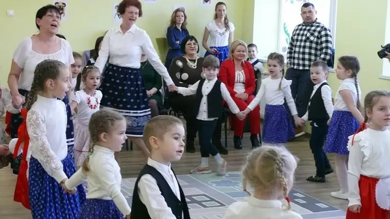 Farsangolás a P. Frangepán Katalin Gimnázium beregszászi bázisóvodájában. (Fotó: Kárpátinfo/Kovács Erzsébet)