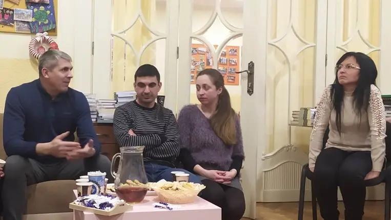 Korcsolyázás és teadélután a nagycsaládosoknál