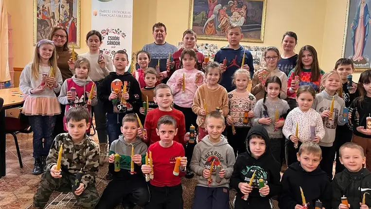 Gyertyakészítő kézműves foglalkozás Salánkon