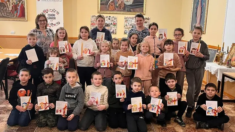 Gyertyakészítő kézműves foglalkozás Salánkon