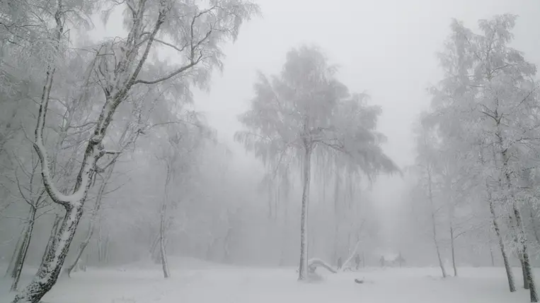 Havazik a Mátrában, a Kékestetőn négy centiméteres a hó vastagsága. A kiemelt kép illusztráció (Fotó: Internet)