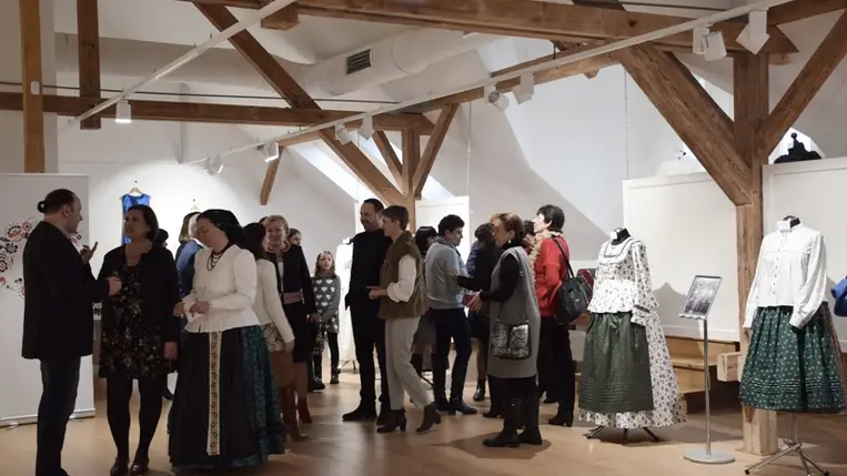 Népviseletkiállítás a Munkácsy Mihály Magyar Házban. Fotó: Kovács Erzsébet