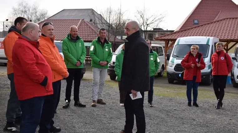 Százmillió forintnyi segélyszállítmány a karitatív szervezetektől. (Fotó: Kárpátinfo/Kovács Erzsébet)