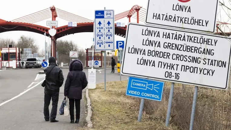 Ukrajnából több mint nyolcezren érkeztek Magyarországra hétfőn. A kiemelt kép illusztráció (Fotó: Internet)
