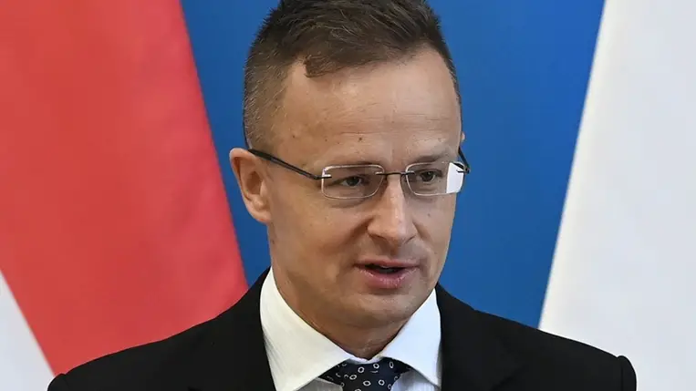 Szijjártó Péter: Magyarország nem vesz részt az ukrajnai lőszerszállításokban