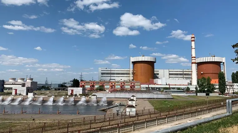 A NAÜ három szakértője marad szerdától a Zaporizzsjai Atomerőműben