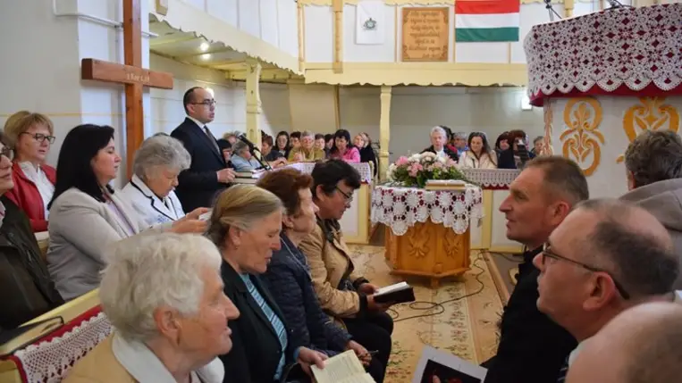 Tavaszi nőszövetségi csendesnap Szőlősgyulán - „Szeret az Úr, azért nincs még végünk”. Fotó: Kárpátinfo/ Marton Erzsébet